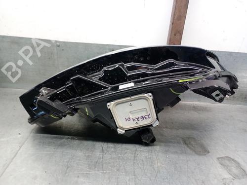 Right headlight RENAULT CLIO V (B7_) 1.6 E-TECH 140 (B7MU) | BP29384166C29 