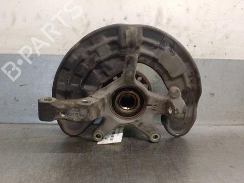 Used Right front steering knuckle Right front steering knuckle MERCEDES-BENZ A-CLASS (W176) A 45 AMG 4-matic (176.052) (360 hp) 39688993 39688993