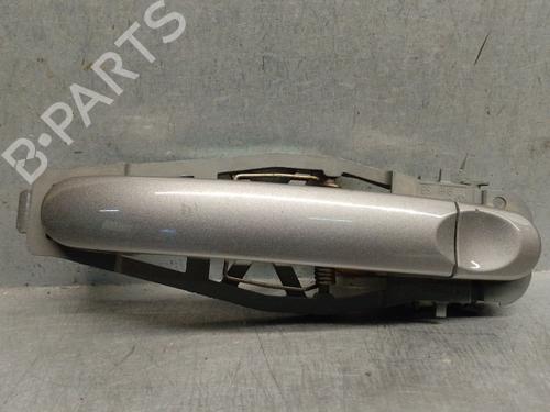 Used Rear right exterior door handle VW TOURAN (1T1, 1T2) 2.0 TDI (140 hp) 31610524