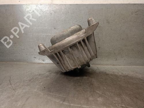 Used Engine mount MERCEDES-BENZ C-CLASS (W204) C 200 CDI (204.001) (136 hp) 25404414