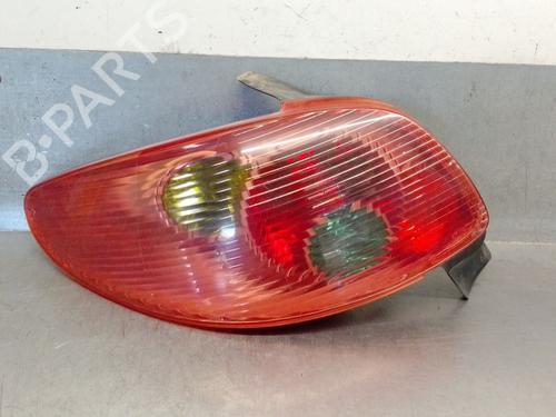 Venstre Baklys PEUGEOT 206 Hatchback (2A/C) 1.4 i | BP29260413C34 