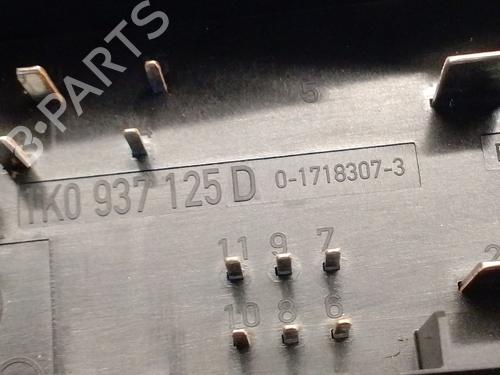 Fuse box SKODA YETI (5L) 2.0 TDI | BP31852885E1 