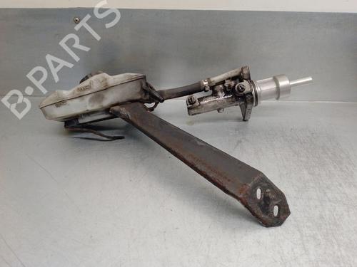 Used Brake master cylinder MERCEDES-BENZ VITO / MIXTO Van (W639) 111 CDI (639.601, 639.603) (116 hp) 12438761