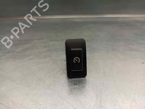 Used Switch BMW 7 (E38) 725 tds (143 hp) 21019676
