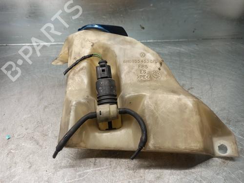 Windscreen washer tank VW POLO III (6N1) 75 1.6 | BP8326136C113