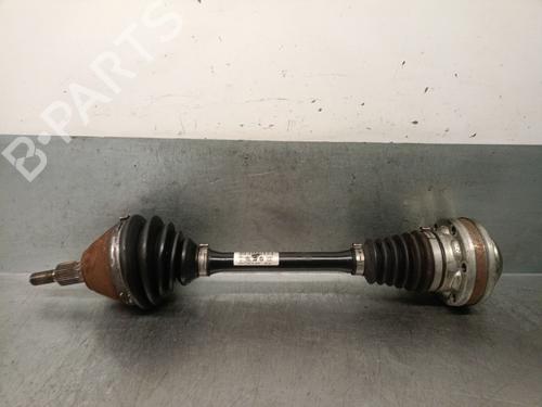 Used Left front driveshaft AUDI A1 Sportback (8XA, 8XF) 1.4 TDI (90 hp) 31652433