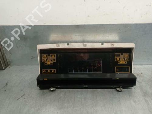 Used Instrument cluster FORD MONDEO II (BAP) [1996-2000]  8260314