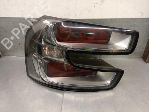 left-taillight-citroen-c4-picasso-ii-2013-39098986 main image