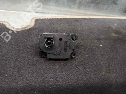 Used Heater blower motor PEUGEOT 308 II (LB_, LP_, LW_, LH_, L3_) 2.0 BlueHDi 150 (150 hp) 6129209