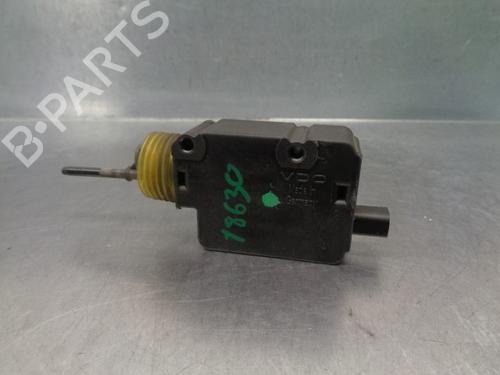 central-lock-pump-mercedes-benz-m-class-w163-ml-270-cdi-163113-a1638201642-406204211-vdo-1998-1999-2000-2001-2002-2003-2004-2005-18421661 main image