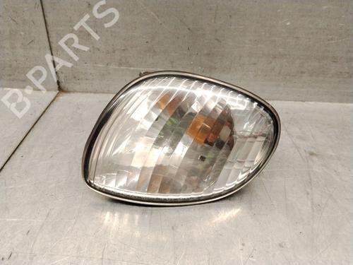 Clignoteur links Clignoteur links TOYOTA COROLLA Compact (_E11_) 1.4 (ZZE111_, ZZE111R) (97 hp) 36553384 36553384