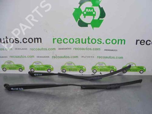 Used Front windshield wiper arm CITROËN C3 Picasso (SH_) 1.6 HDI 90 (92 hp) 3472846