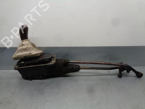 Used Gear lever SKODA SUPERB I (3U4) 1.9 TDI (130 hp) 16424086