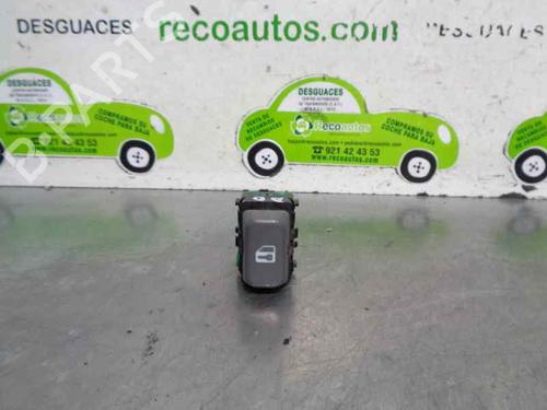 Used Switch GMC SAVANA 1500 Standard Passenger Van [1995-2002]  22984446