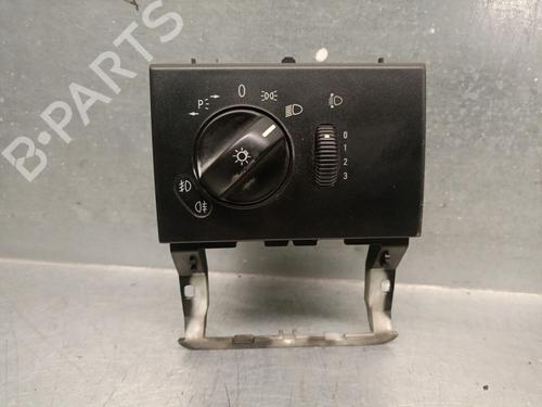 Used Headlight switch Headlight switch MERCEDES-BENZ VITO / MIXTO Van (W639) 115 CDI (639.601, 639.603, 639.605) (150 hp) 40237747 40237747