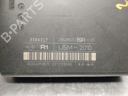 Fuse box RENAULT MEGANE III Hatchback (BZ0/1_, B3_) 1.2 TCe (BZ2B, BZ11) | BP33942884E1 - Image 3