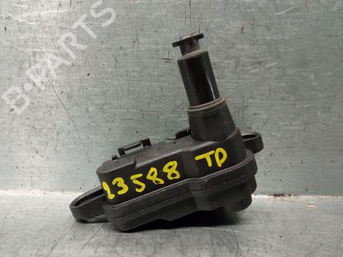 Moteur de trappe à carburant AUDI Q3 (F3B) 35 TDI (150 hp) 29475527