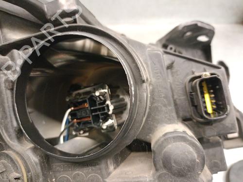 Left headlight PEUGEOT 3008 I MPV (0U_) 1.6 HDi | BP29712438C28