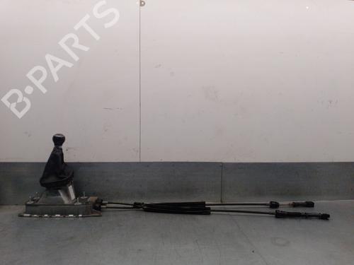 Levier de vitesses VW TOURAN (1T3) 1.6 TDI (105 hp) 31907350
