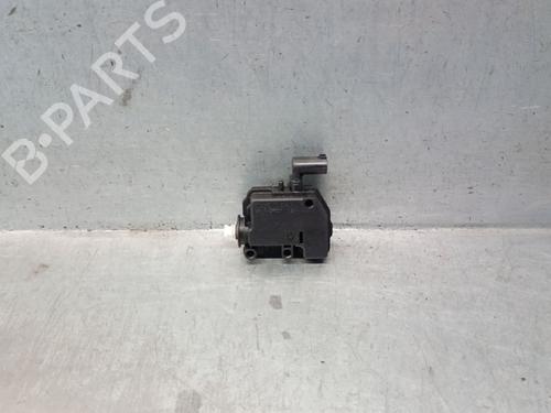 Used Fuel door actuator BMW 3 Touring (F31) 330 d xDrive (258 hp) 26139365