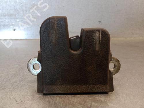 Cerradura de porton trasero Cerradura de porton trasero VW TIGUAN VAN (5N_) 2.0 TDI (5N1, 5N2) (140 hp) 36434776 36434776