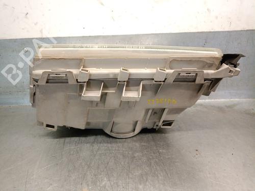 Right headlight MERCEDES-BENZ C-CLASS (W202) C 180 (202.018) | BP28161975C29 