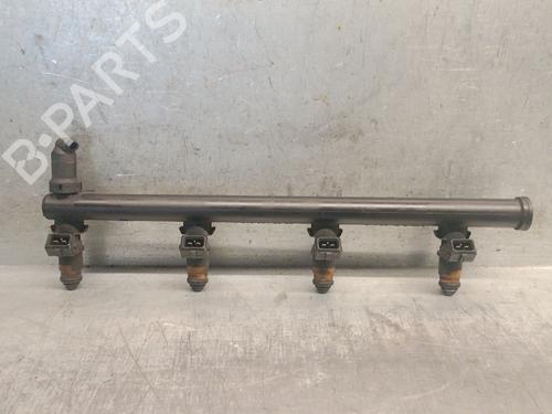 Used Injection rail RENAULT SCÉNIC I MPV (JA0/1_, FA0_) 1.6 (JA00, JA16, JA15, JA19, JA1V, JA2B, JA2C, JA0B,... (107 hp) 29077379