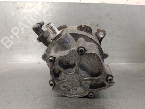 Used Vacuum pump Vacuum pump LAND ROVER RANGE ROVER III (L322) 3.6 D 4x4 (272 hp) 33268831 33268831