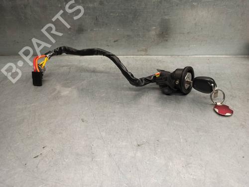 Used Ignition barrel RENAULT LAGUNA I (B56_, 556_) 1.8 16V (B563, B564) (120 hp) 8532439