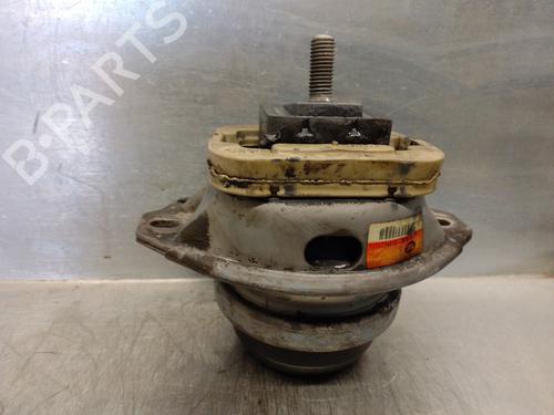 Used Engine mount LAND ROVER DISCOVERY III (L319) 2.7 TD 4x4 (190 hp) 15012724