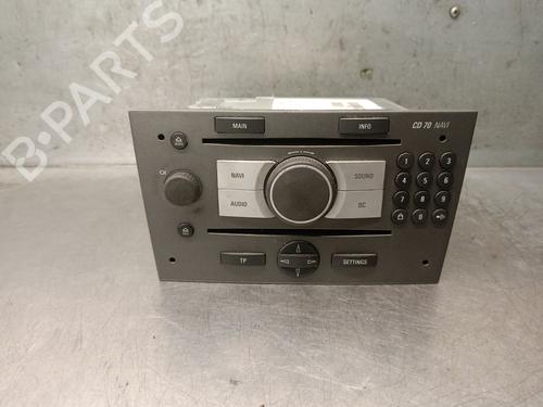 Used Radio OPEL VECTRA C GTS (Z02) 1.9 CDTI (F68) (120 hp) 32068079