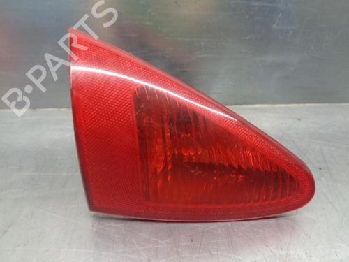 Used Left tailgate light Left tailgate light 10290587 10290587