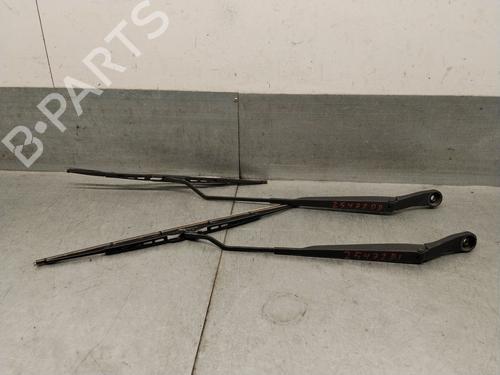 front-windshield-wiper-arm-nissan-micra-iii-k12-2002-2003-2004-2005-2006-2007-2008-2009-2010-2011-35812892 main image