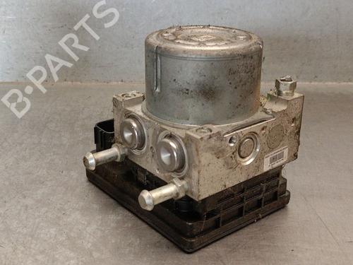 abs-pump-subaru-levorg-2015-36866510 main image