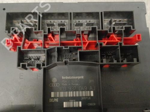 Fuse box VW PASSAT B6 (3C2) 2.0 TDI 16V | BP40603889E1 - Image 4