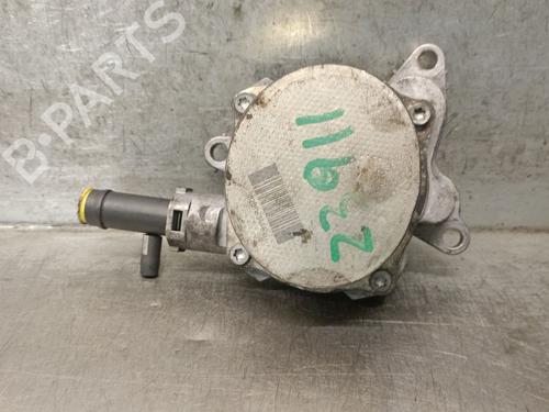Used Vacuum pump Vacuum pump RENAULT MASTER III Van (FV) 2.3 dCi 125 FWD (FV0C, FV0D, FV0G, FV0H, FV0J, FV0K,... (125 hp) 33324660 33324660