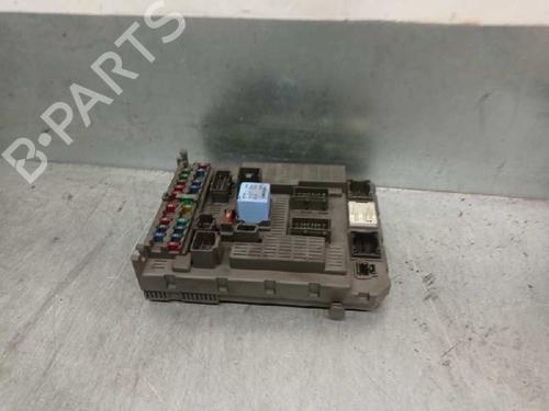 Used Fuse box CITROËN C5 I (DC_) 2.0 HDi (DCRHZB, DCRHZE) (109 hp) 8244145