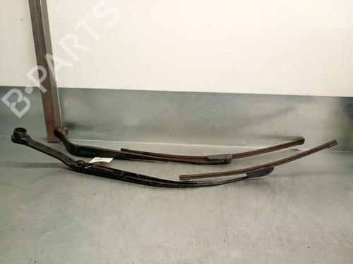 Used Front windshield wiper arm MITSUBISHI OUTLANDER III (GG_W, GF_W, ZJ, ZL, ZK) Plug-in Hybrid (GG2W) (200 hp) 29309041