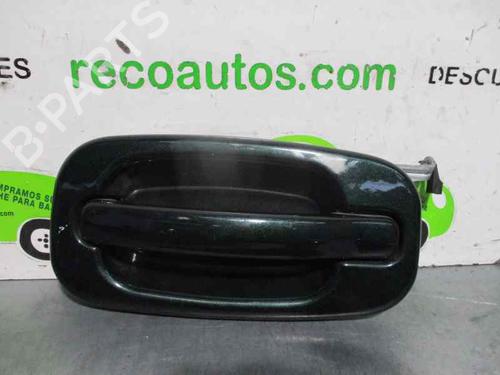 Rear left exterior door handle CHEVROLET TAHOE (B2W) 5.3 AWD 15029899