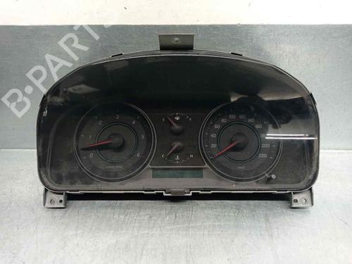 Used Instrument cluster CHEVROLET CAPTIVA (C100, C140) 2.2 D (163 hp) 11011621