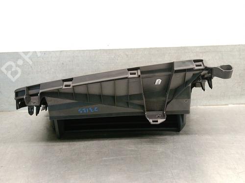 Glove box TOYOTA YARIS CROSS (MXP_) 1.5 Hybrid All-wheel Drive (MXPJ15) | BP27556626C95 