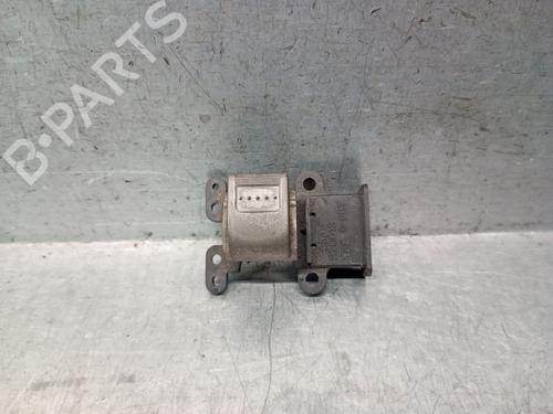 Høyre Foran elrute bryter Høyre Foran elrute bryter HONDA CR-V II (RD_) 2.2 CTDi (RD9) (140 hp) 34631212 34631212