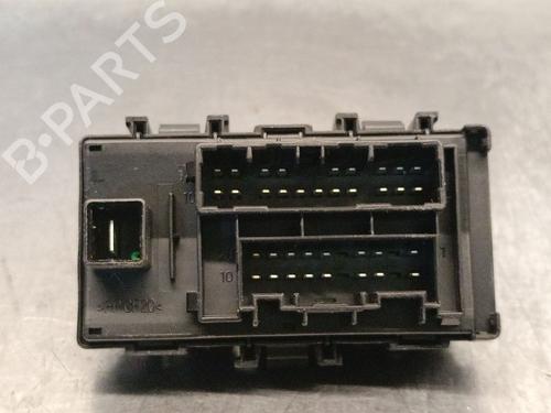 Fuse box HYUNDAI i30 (FD) 1.4 | BP37075058E1 - Image 3