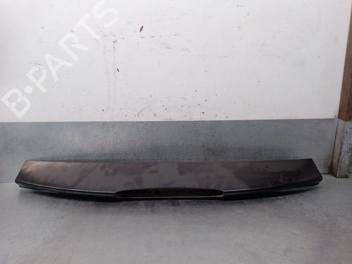 Used Rear spoiler Rear spoiler 36868683 36868683