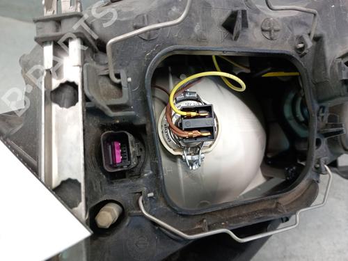 Right headlight RENAULT MEGANE III Hatchback (BZ0/1_, B3_) 1.5 dCi | BP34174740C29  - Image 8