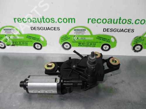 Used Rear wiper motor SEAT TOLEDO III (5P2) 2.0 TDI 16V (140 hp) 2084112