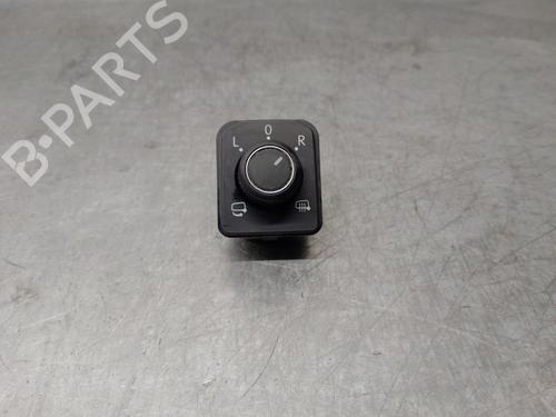 Used Mirror switch Mirror switch 15882058 15882058