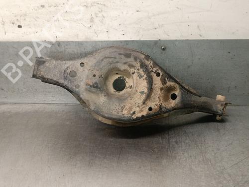 Højre bagtil bærearm NISSAN MURANO I (Z50) 3.5 4x4 (245 hp) 32137367