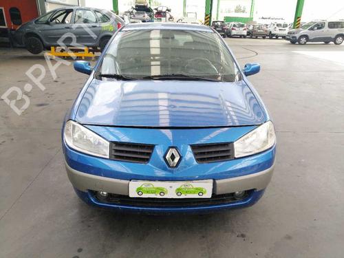Zekeringkast RENAULT MEGANE II Saloon (LM0/1_) 1.9 dCi (LM0G, LM1G, LM2C) | BP5933354E1 