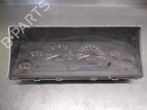Used Instrument cluster CHRYSLER VOYAGER / GRAND VOYAGER III (GS_, NS_) 2.5 TD (116 hp) 10541317